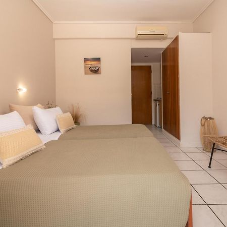 Daisy Hotel Planos  Luaran gambar