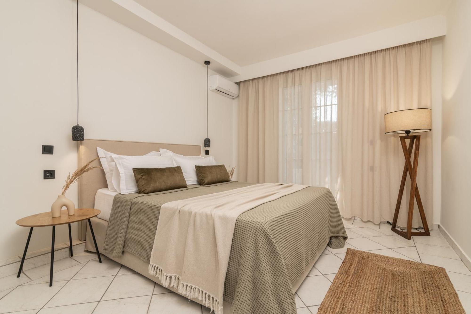 Daisy Hotel Planos  Luaran gambar