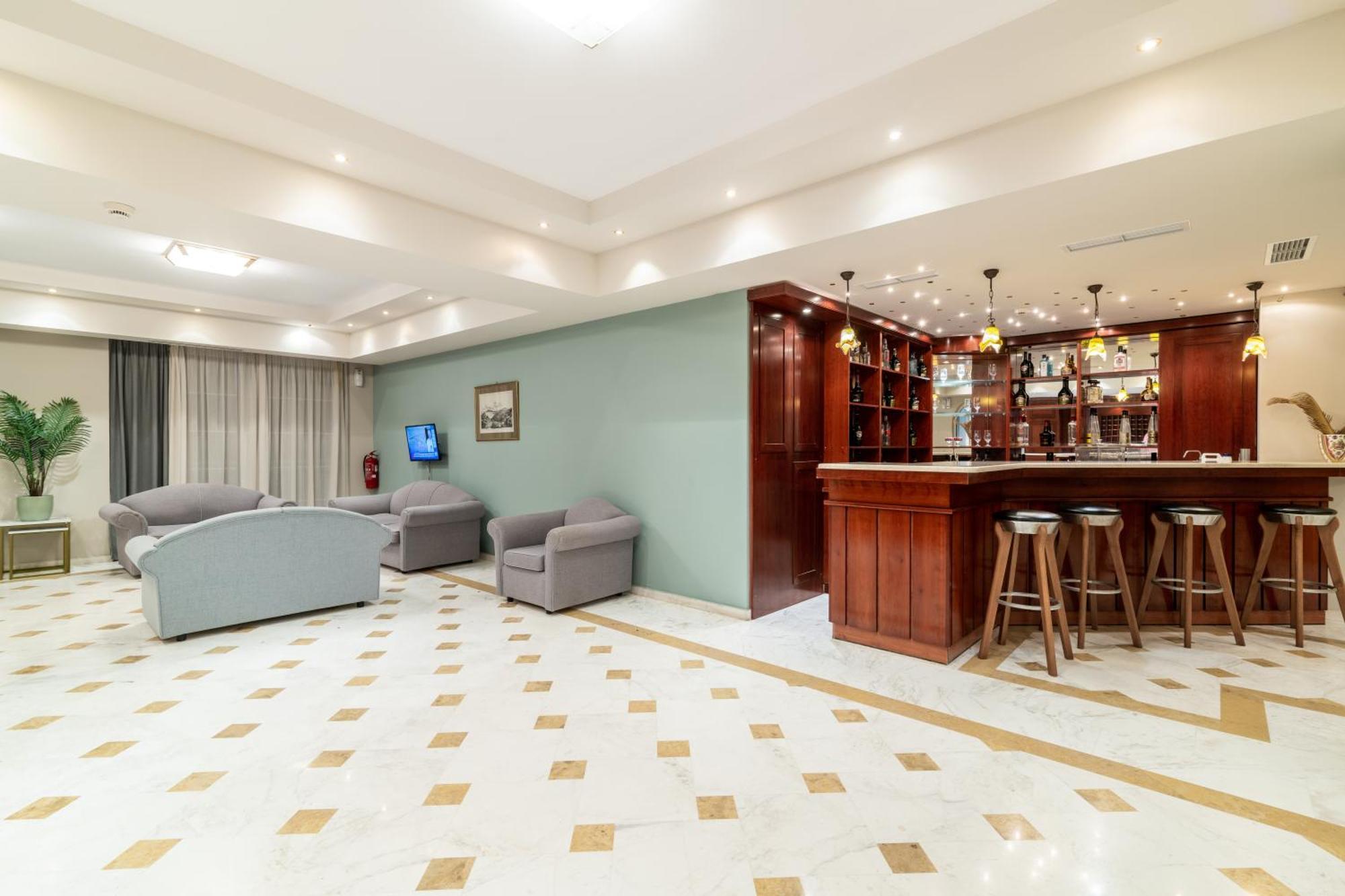 Daisy Hotel Planos  Luaran gambar